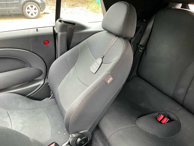 2005 mini mini one auto - afbeelding 27 van  57