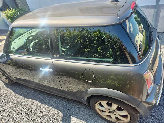 2005 mini one d personenauto - afbeelding 21 van  21