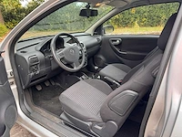2005 opel corsa - personenauto - afbeelding 10 van  13