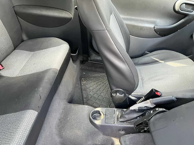 2005 opel corsa - afbeelding 9 van  27