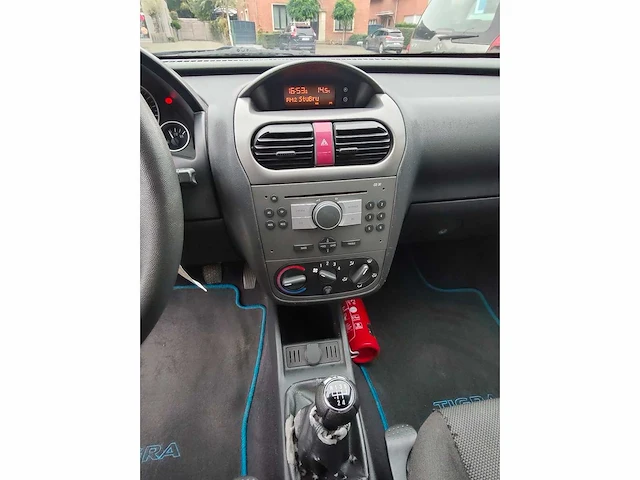 2005 opel tigra crabiolet - personenauto - afbeelding 4 van  21