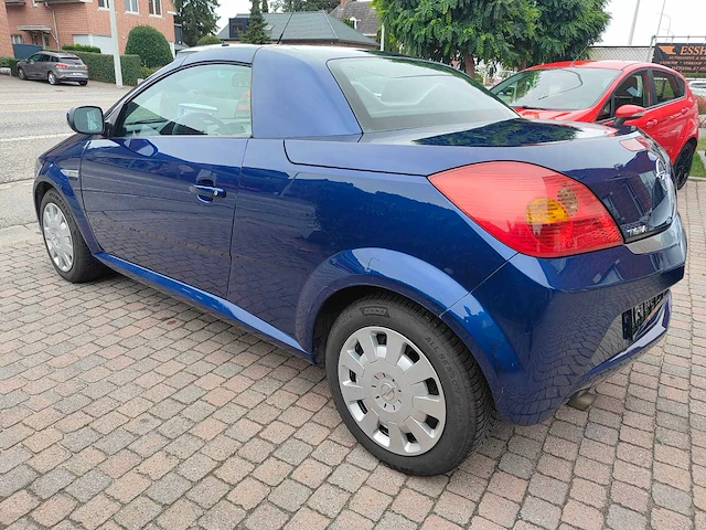 2005 opel tigra crabiolet - personenauto - afbeelding 16 van  21