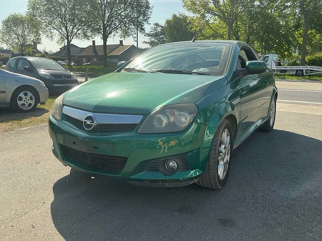 2005 opel tigra - afbeelding 1 van  21