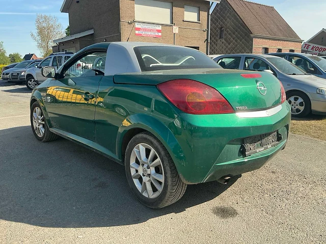 2005 opel tigra - afbeelding 16 van  21