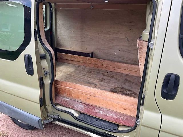 2005 opel vivaro bedrijfswagen - afbeelding 19 van  33