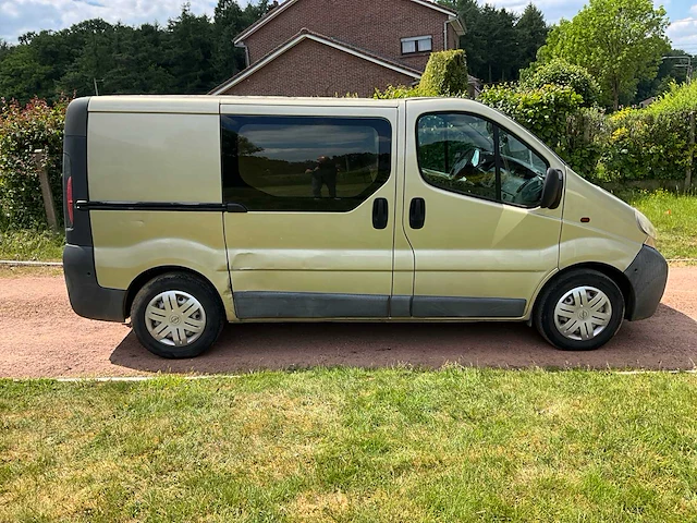 2005 opel vivaro bedrijfswagen - afbeelding 32 van  33