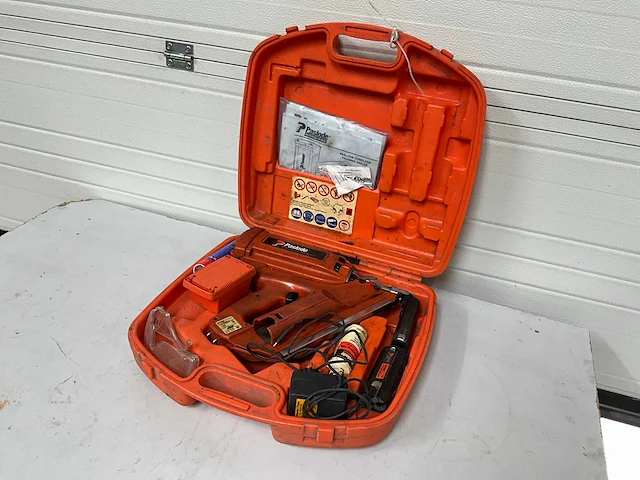 2005 paslode im360/90ct tacker - afbeelding 1 van  8