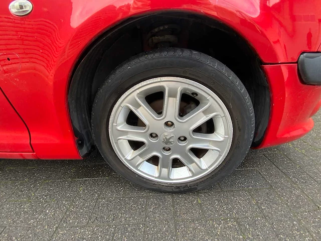 2005 peugeot 1007 - sedan - afbeelding 15 van  26