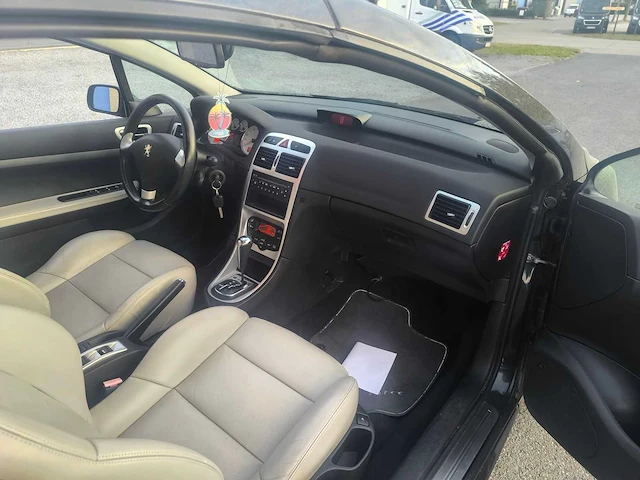 2005 peugeot 307 cc benzine automaat - afbeelding 10 van  23