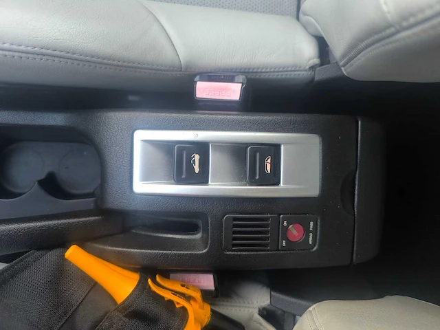 2005 peugeot 307 cc benzine automaat - afbeelding 17 van  23