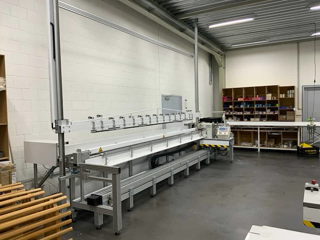 2005 pfaff gor 2591 mlt automatische balein naaimachine voor optrekgordijnen - afbeelding 7 van  13