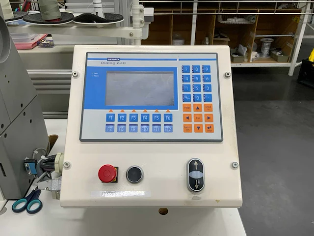 2005 pfaff gor 2591 mlt automatische balein naaimachine voor optrekgordijnen - afbeelding 10 van  13