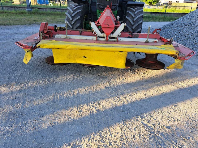 2005 pottinger novacat 306 frontmaaier met kneuzer - afbeelding 4 van  4