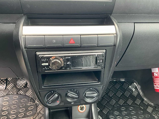 2005 volkswagen fox personenauto - afbeelding 17 van  39
