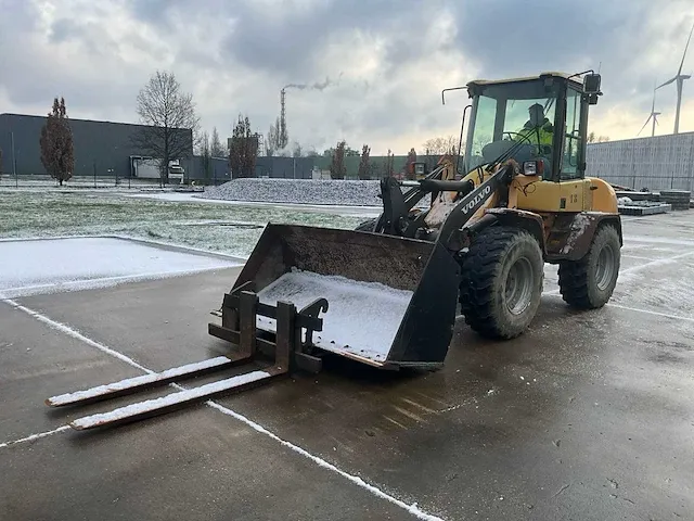 2005 volvo l35b-z wiellader - afbeelding 1 van  25