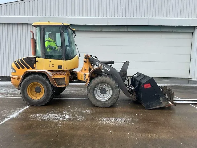 2005 volvo l35b-z wiellader - afbeelding 20 van  25