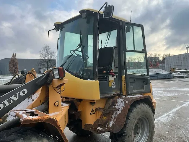 2005 volvo l35b-z wiellader - afbeelding 25 van  25