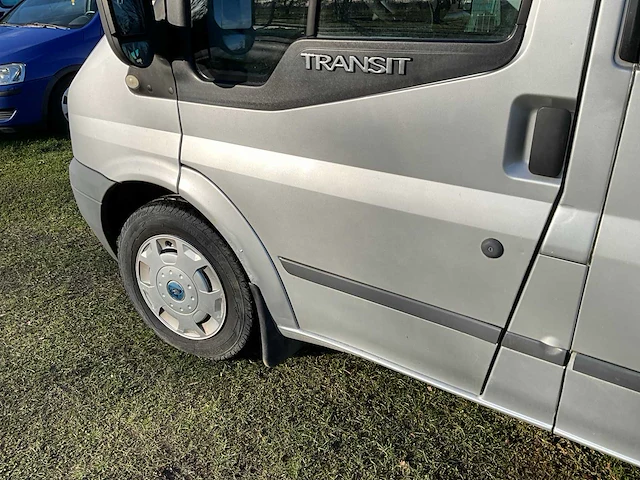2006 - ford transit - kampeerwagen - afbeelding 3 van  38