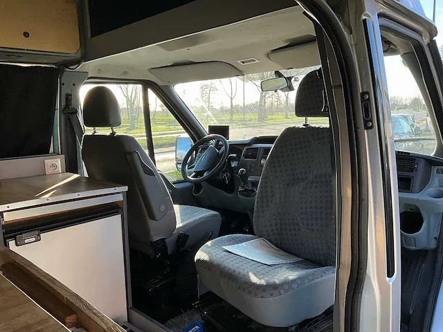 2006 - ford transit - kampeerwagen - afbeelding 8 van  38
