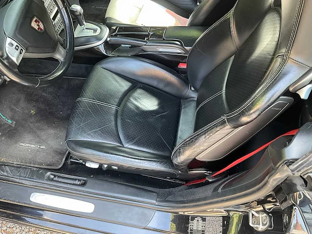2006 - porsche 911 carrera 4s - personenauto - afbeelding 21 van  40