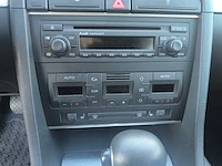 2006 audi a4 break – 2.0 tdi (103 kw) automatic - afbeelding 13 van  17