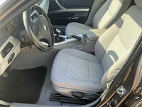 2006 bmw 320d personenauto - afbeelding 22 van  48