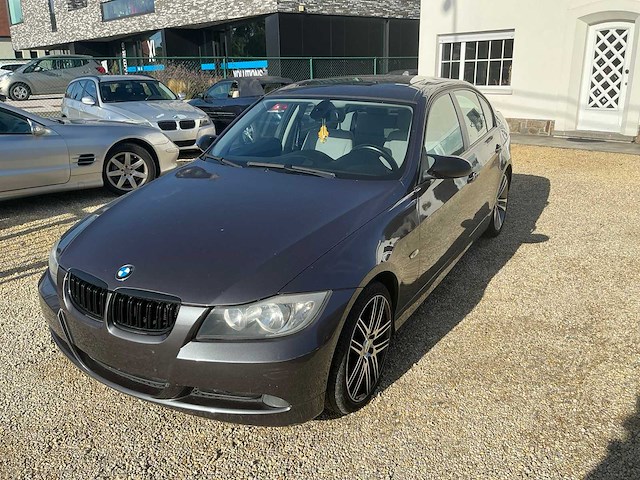 2006 bmw 320d personenauto - afbeelding 1 van  48