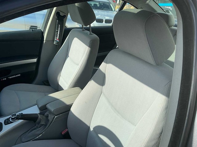 2006 bmw 320d personenauto - afbeelding 14 van  48