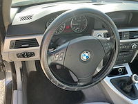 2006 bmw 320d personenauto - afbeelding 18 van  48