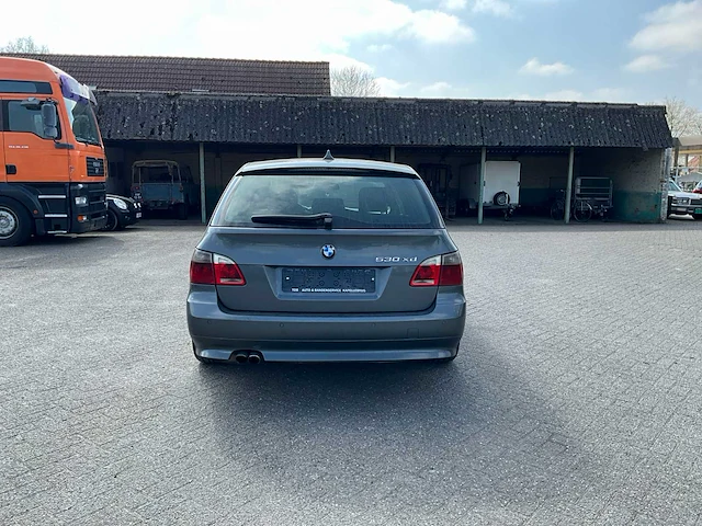 2006 bmw 530xdrive personenauto - afbeelding 2 van  44
