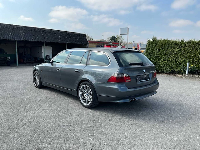 2006 bmw 530xdrive personenauto - afbeelding 3 van  44