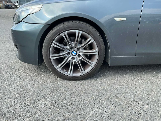 2006 bmw 530xdrive personenauto - afbeelding 6 van  44