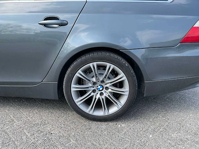 2006 bmw 530xdrive personenauto - afbeelding 9 van  44