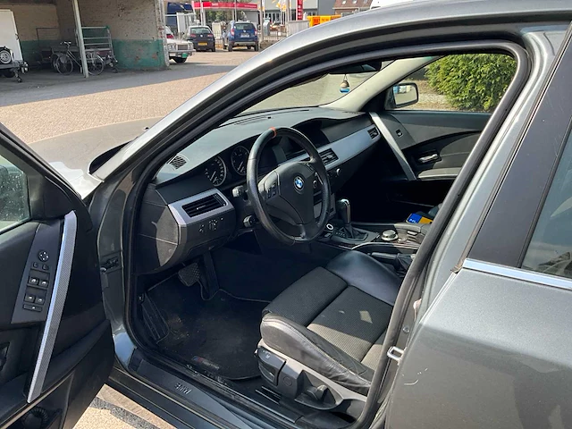 2006 bmw 530xdrive personenauto - afbeelding 16 van  44