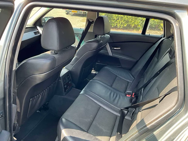 2006 bmw 530xdrive personenauto - afbeelding 29 van  44