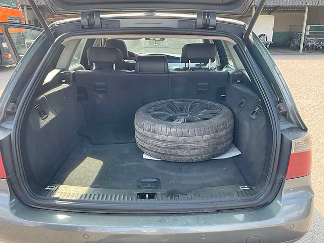 2006 bmw 530xdrive personenauto - afbeelding 35 van  44