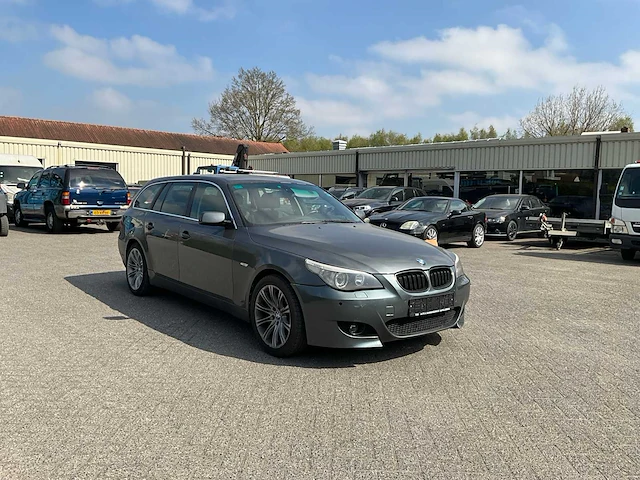 2006 bmw 530xdrive personenauto - afbeelding 41 van  44