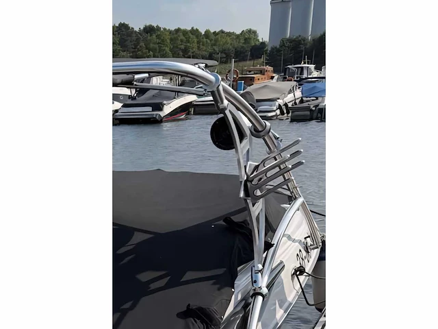 2006 crownline 200ls snelle motorboot - afbeelding 10 van  45