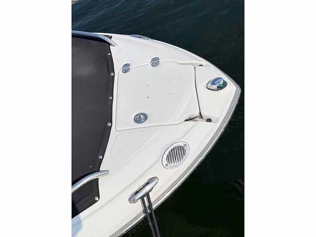 2006 crownline 200ls snelle motorboot - afbeelding 11 van  45