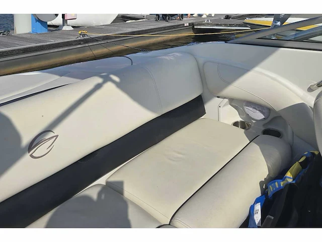 2006 crownline 200ls snelle motorboot - afbeelding 18 van  45