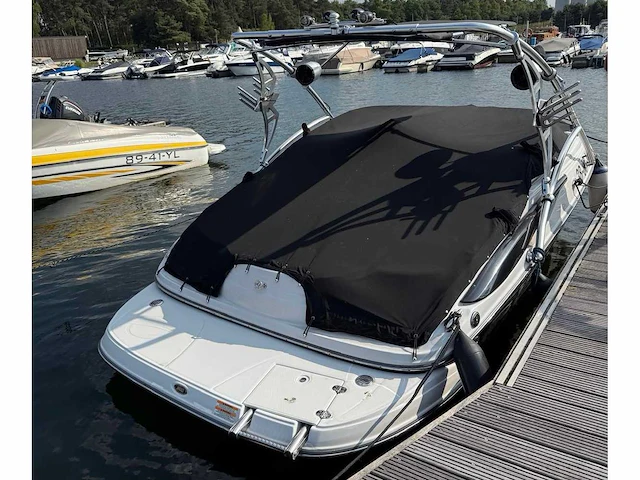 2006 crownline 200ls snelle motorboot - afbeelding 19 van  45