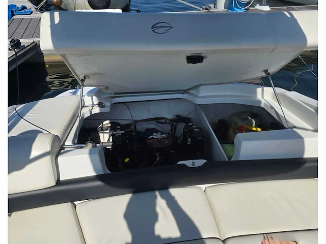 2006 crownline 200ls snelle motorboot - afbeelding 22 van  45