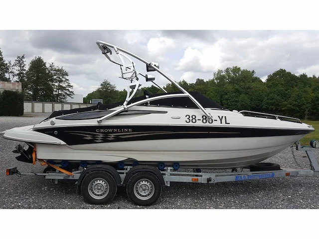 2006 crownline 200ls snelle motorboot - afbeelding 43 van  45