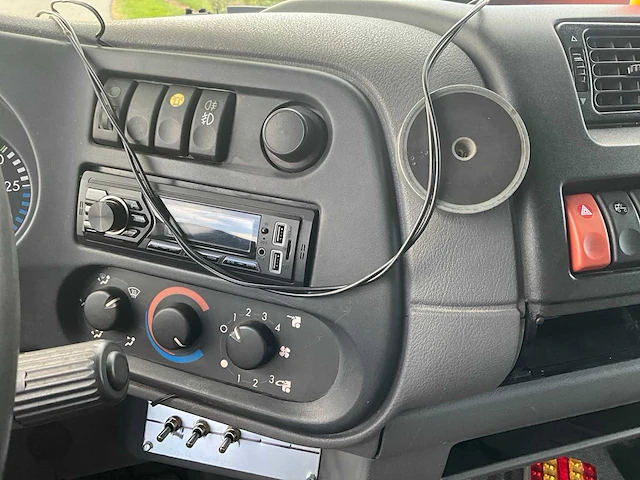 2006 daf lf45 takelwagen - afbeelding 6 van  37