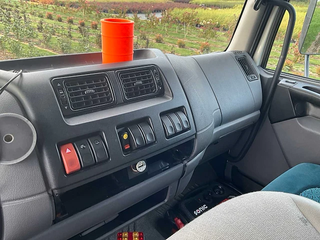 2006 daf lf45 takelwagen - afbeelding 8 van  37