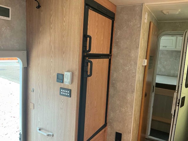 2006 ford e450 coachmen camper - afbeelding 21 van  61