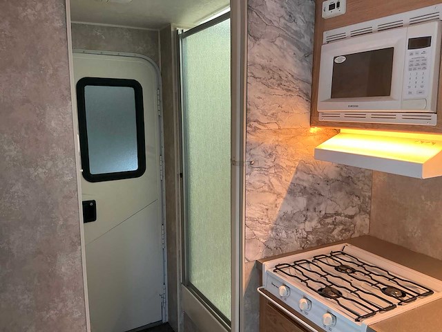 2006 ford e450 coachmen camper - afbeelding 24 van  61