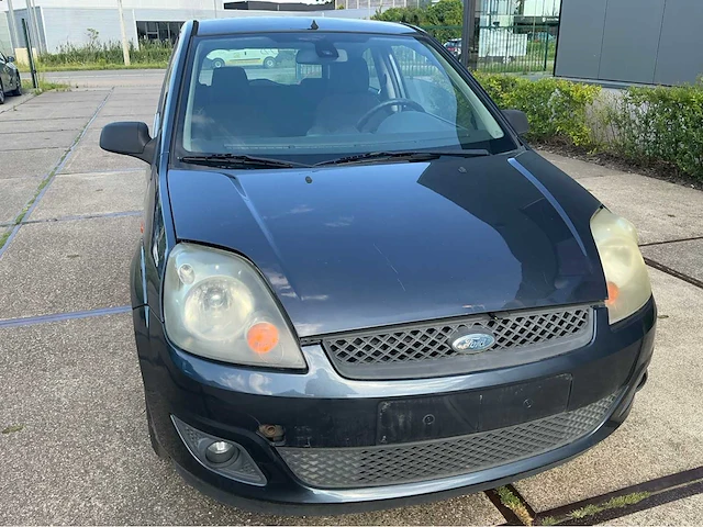 2006 ford fiesta personenauto - afbeelding 2 van  35
