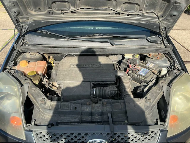 2006 ford fiesta personenauto - afbeelding 19 van  35