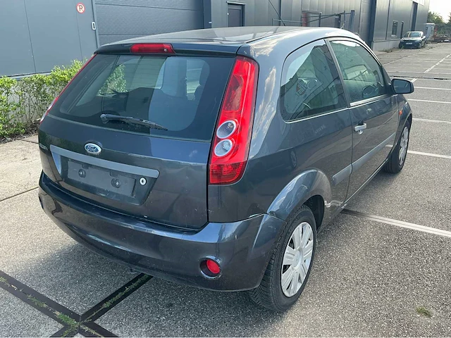 2006 ford fiesta personenauto - afbeelding 32 van  35